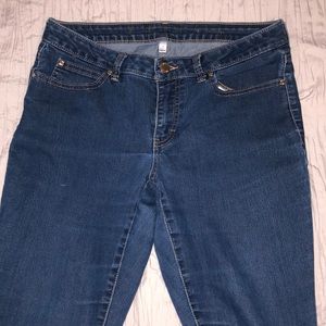 Jennifer Lopez Women’s Jeans 👖✨